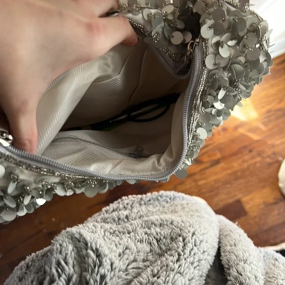 2000’s sparkly bag - Picture 4 of 4